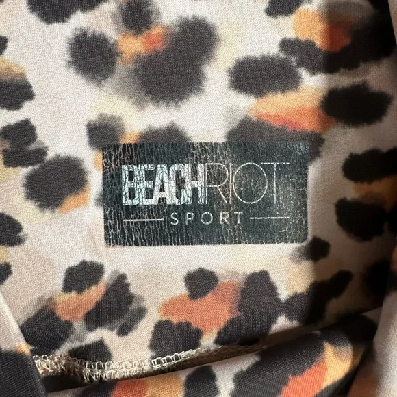 Beach Riot Sport Leopard Patterned High Waisted Leggings and Bra Set Size S - Picture 2 of 2